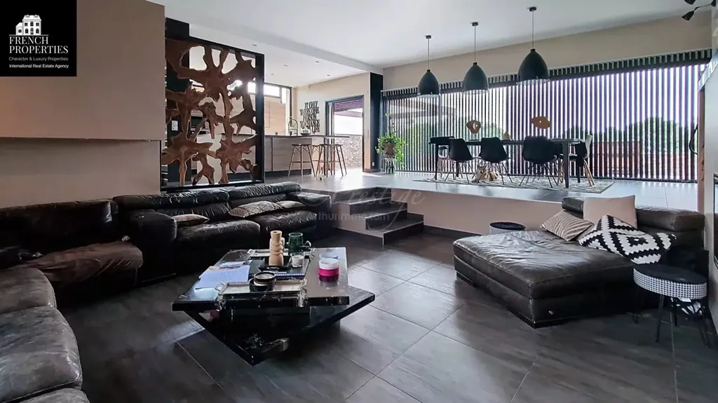 Séjour - Villa d'Architecte avec Piscine à Perpignan