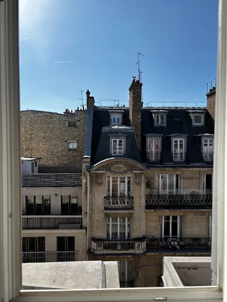 Balcon - Appartement 1 Pièce avec Vue Sud-Est à Paris 17ème