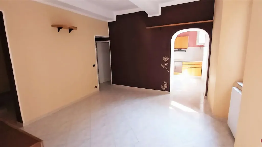 Toad - Spacious Apartment with Central Location in Campomorone