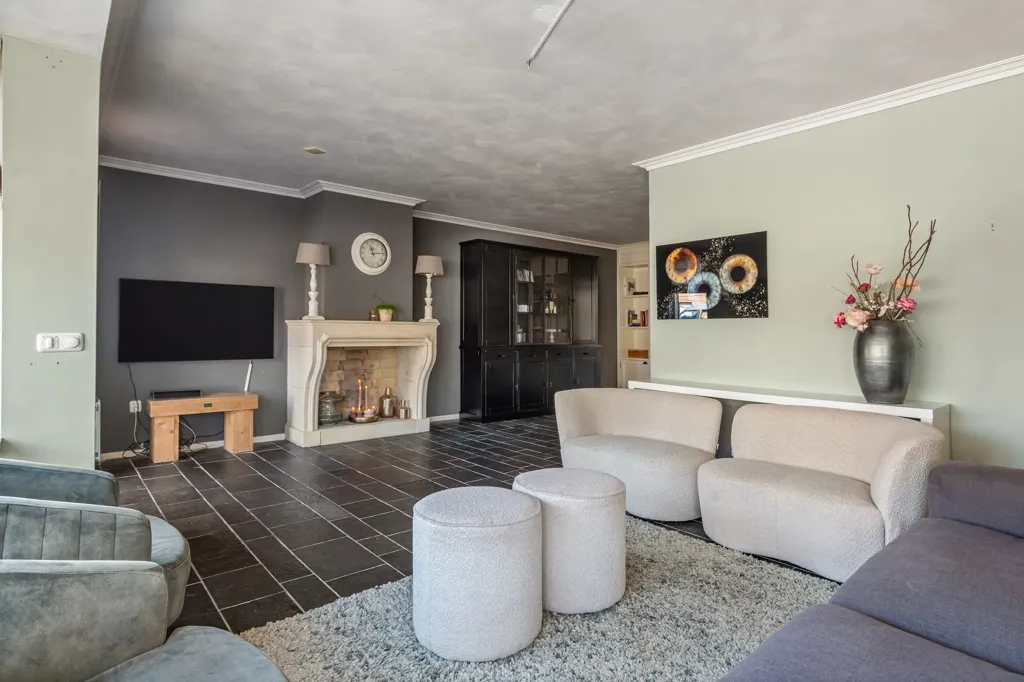 Elutuba - Spacious Two-Storey House with Garden in Hoogenboomstraat