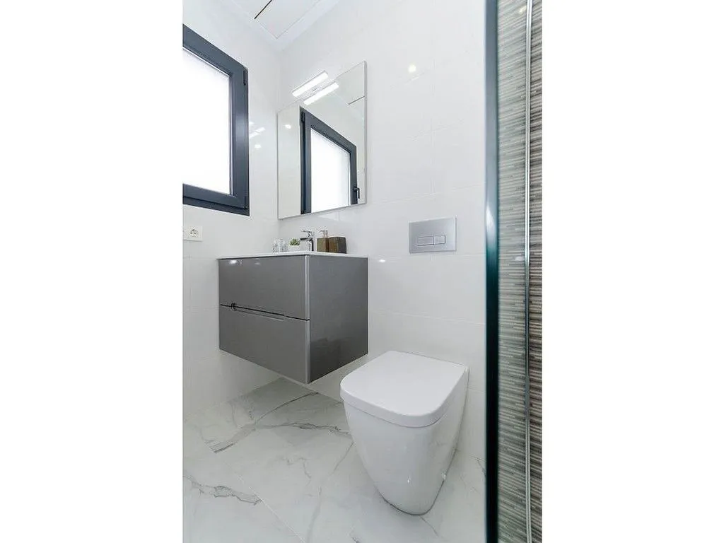 Salles de bain - New Build Villa with Pool in Torrevieja