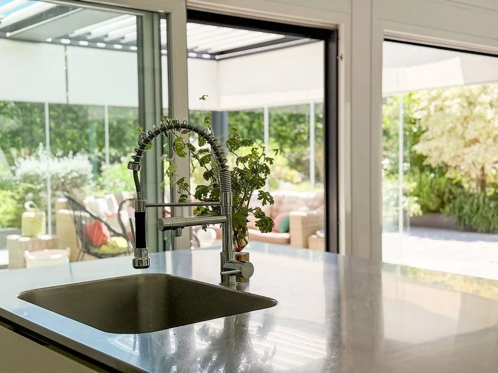 Kitchen - Villa with Pool and Terrace in Águilas