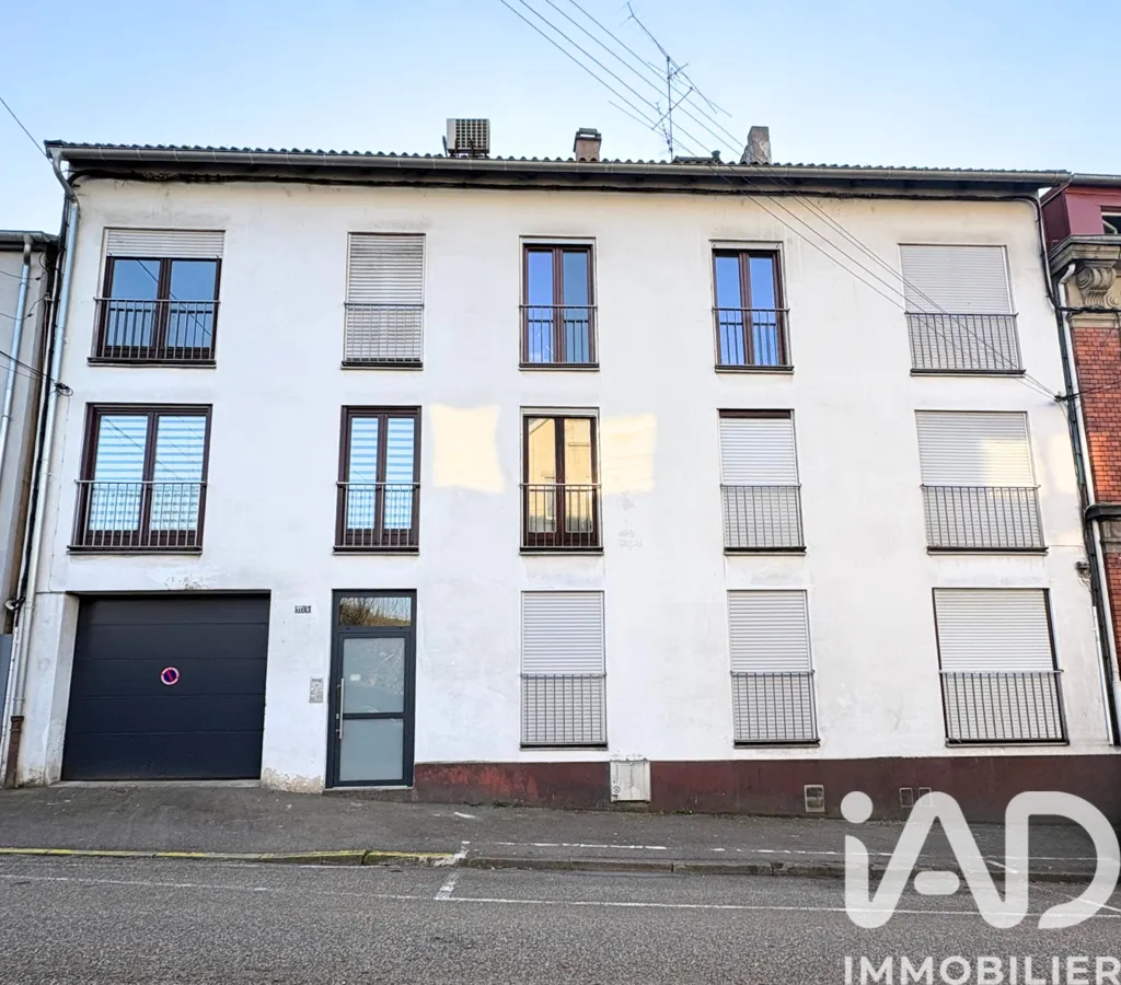 Välivaade - 3-Bedroom Apartment with Garden Access in Forbach