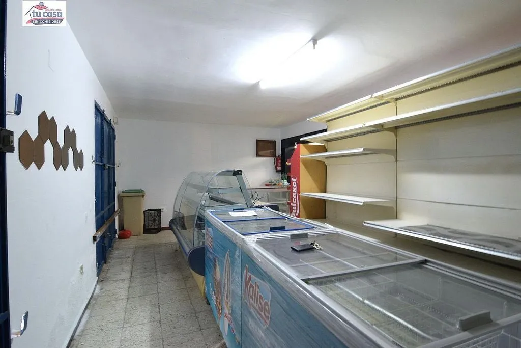 Toad - Ground Floor Flat with Conversion Potential in Zárate