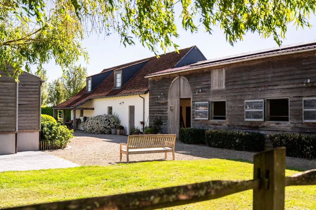 Esterno - Villa with Equestrian Facilities in Vinkt