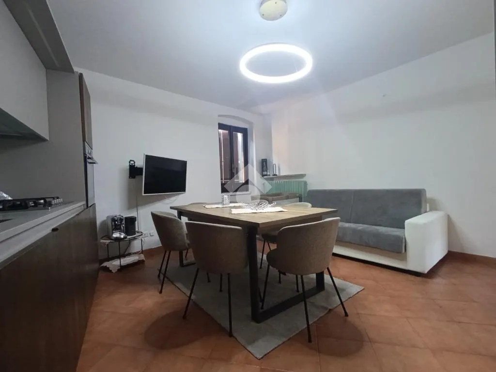 Salle à manger - 3-Room Apartment with Balconies in Stezzano