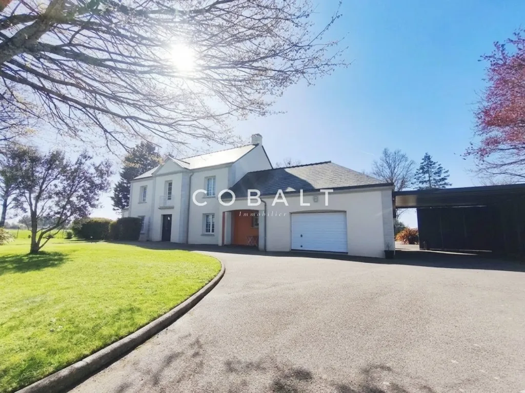 Extérieur - Maison d'Architecte avec Piscine en Campagne près du Gâvre