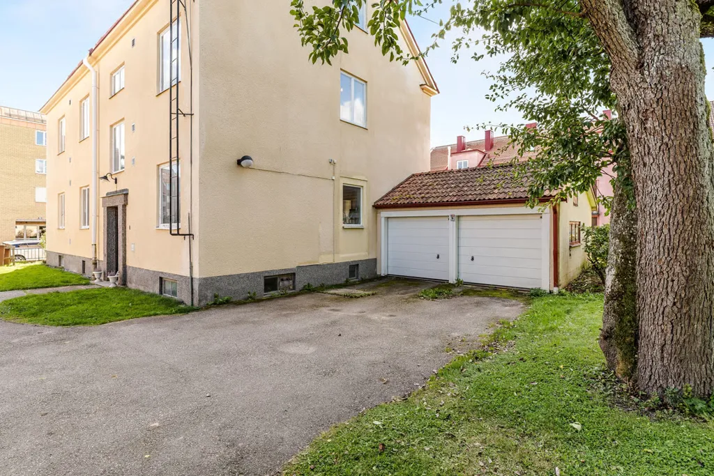 Esterno - Apartment with West-Facing Balcony in City Proximity