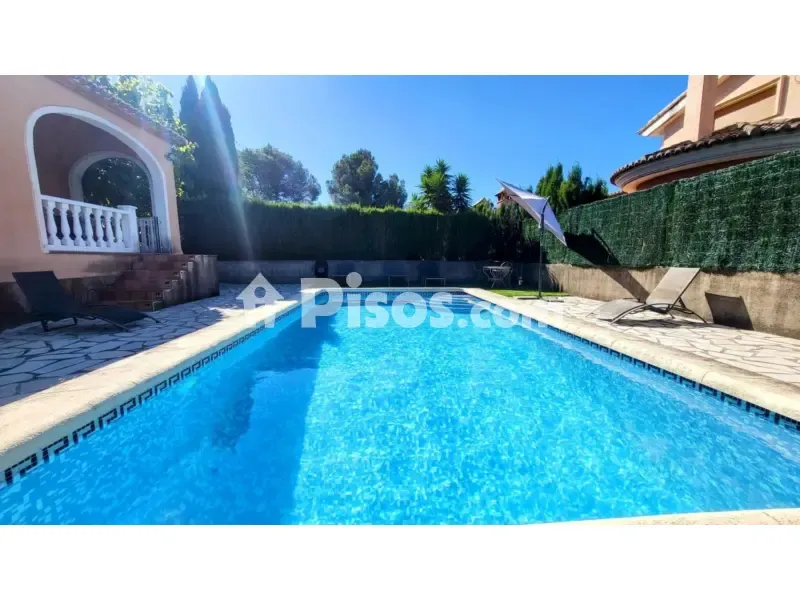 Bassein - Chalet with Mountain and Sea Views in Montecorona