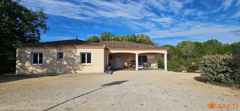 Välivaade - Modern House with Pool in Montauban