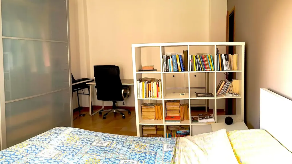 Chambres - Armed Studio with Balcony in Milan