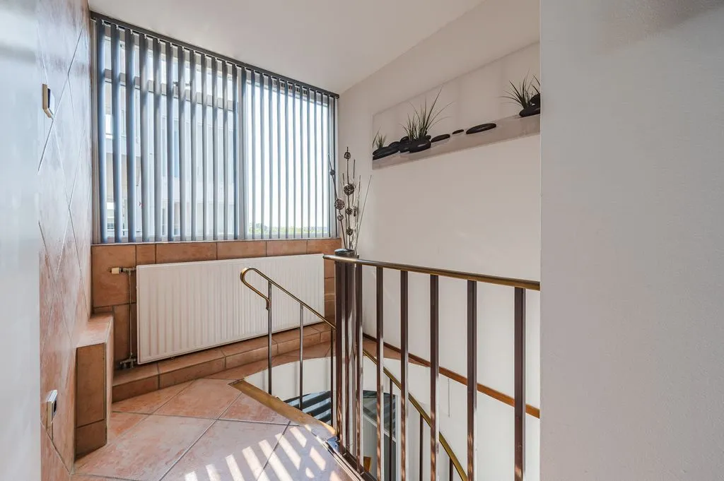 Stanze - Maisonette with Garden Access in Vlaardingen