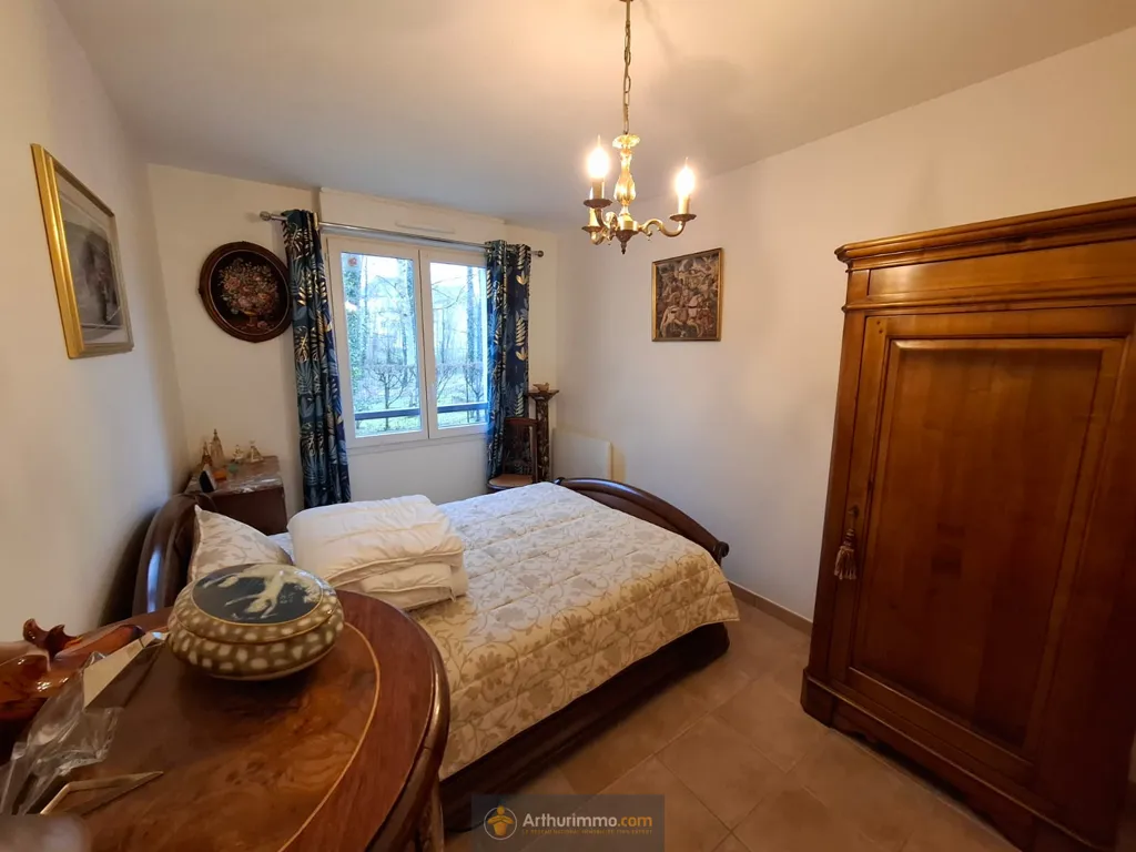 Magamistoad - Refurbished 3-Bed Flat with Terrace in Coulommiers