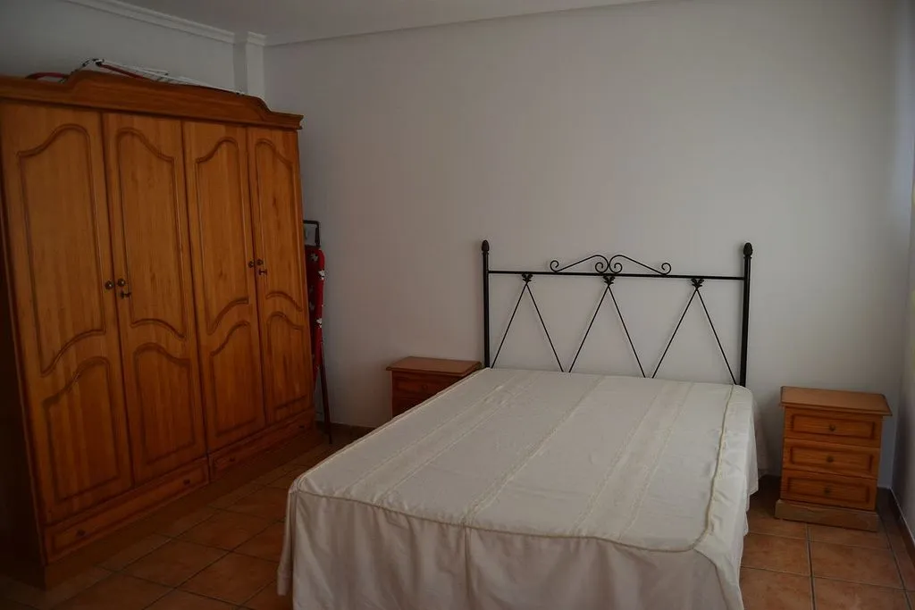 Magamistoad - Furnished Flat with Balcony in Plasencia