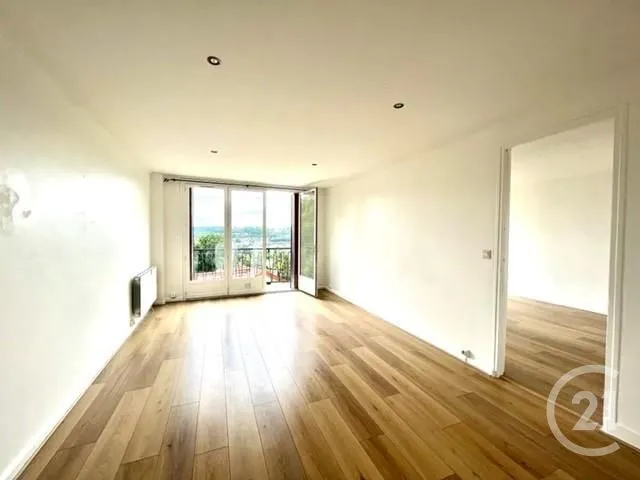 Living Room - 2-Bedroom Apartment with Balcony in Orsay