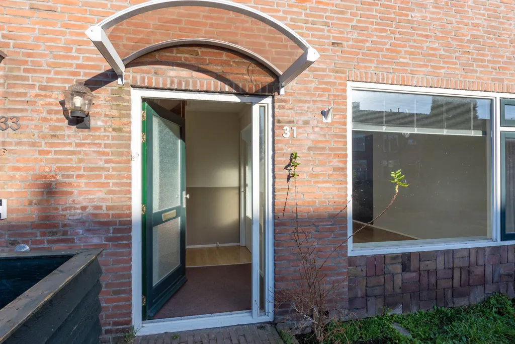 Välivaade - Spacious Renovated Semi-Detached House in Heiloo