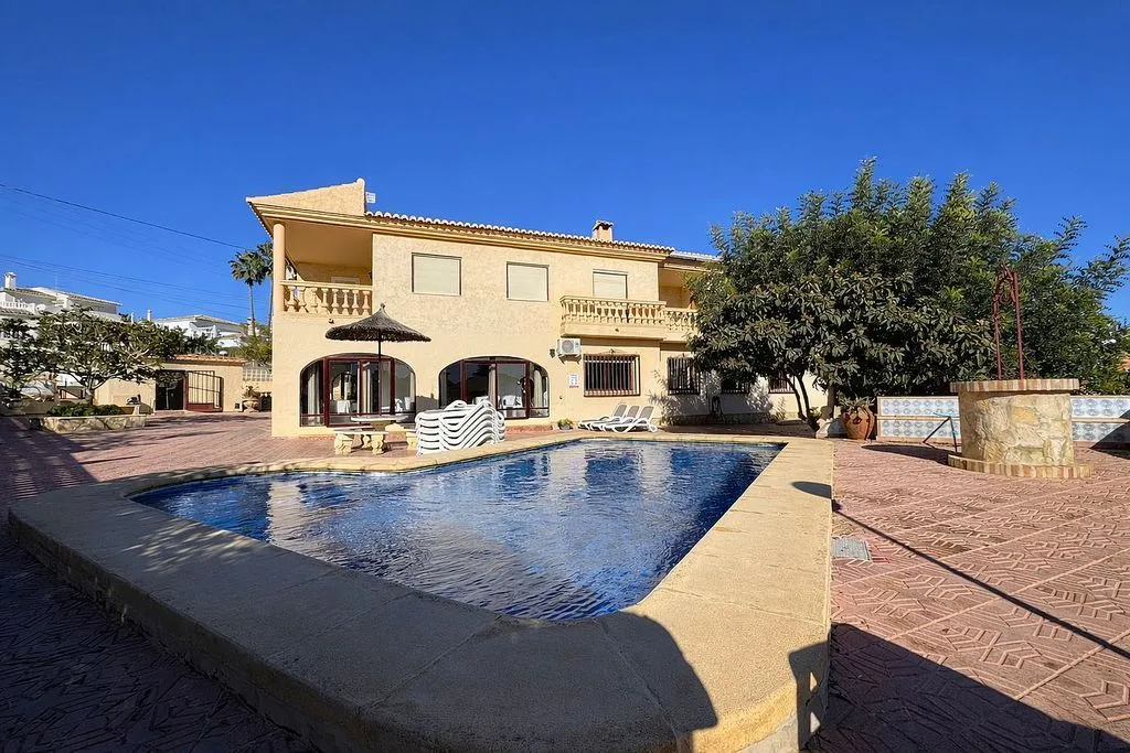 Piscine - 11-Bedroom Chalet with Pool in Calpe