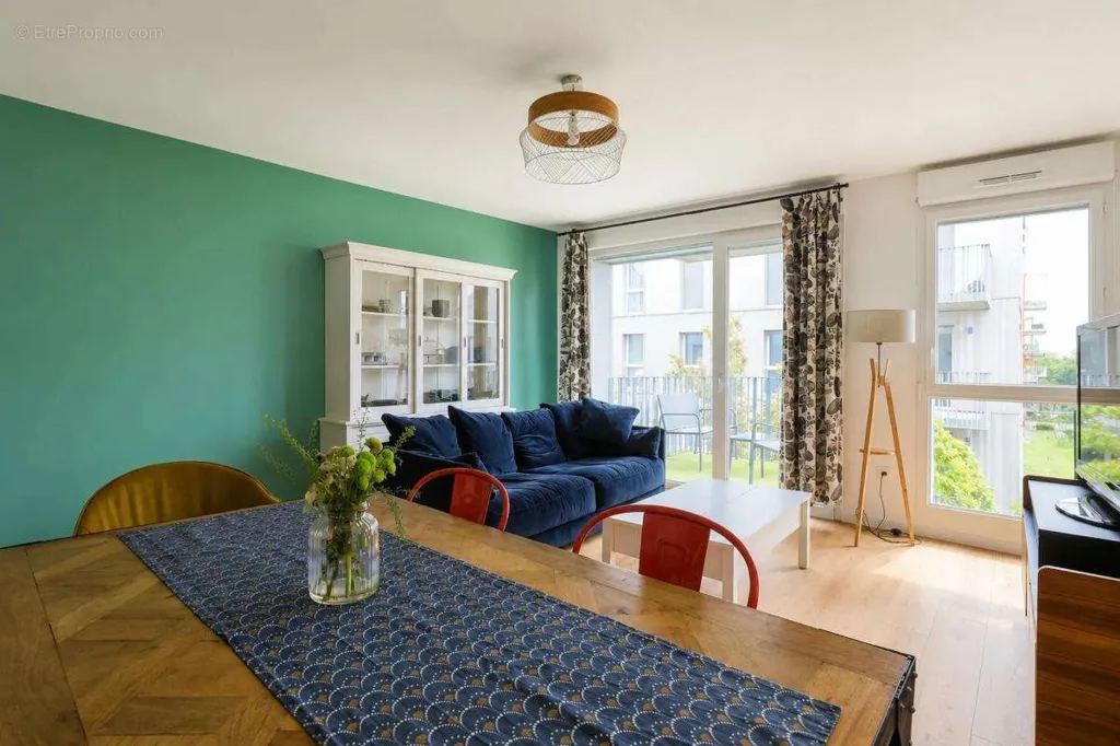 Elutuba - 4-Piece Apartment with Balcony near Lille