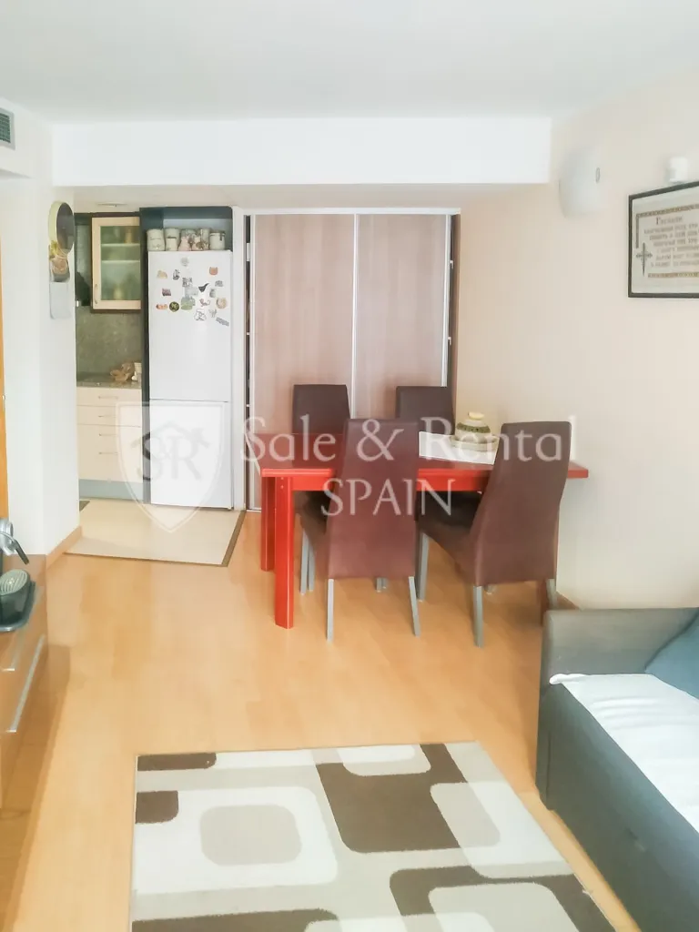Elutuba - Bright Apartment with East Orientation in Blanes