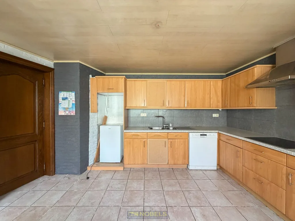 Köök - Half-Open House with Spacious Garden in Sint-Maria-Oudenhove