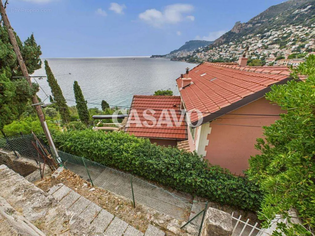 Terrass - Duplex Apartment with Sea View in Roquebrune-Cap-Martin