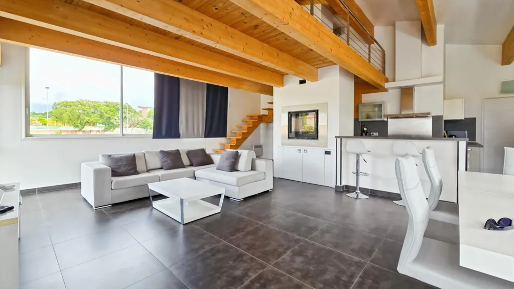 Séjour - Appartement de Standing avec Vue Mer à Propriano