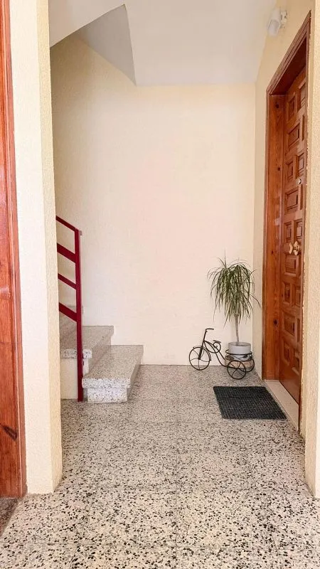 Entrée - Apartment with Balcony in Cunit's Old Town