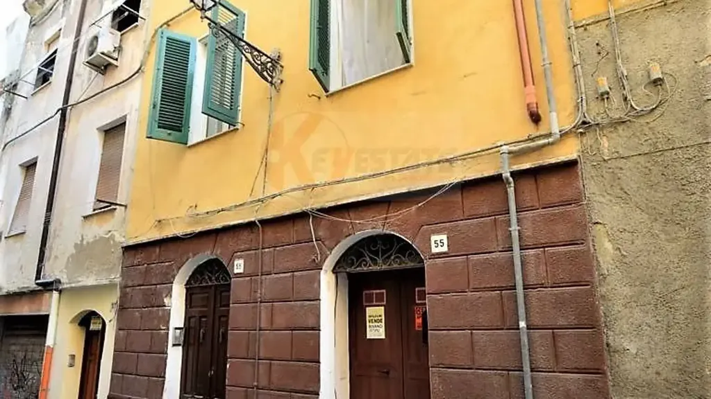Välivaade - Modernised Apartment with Balcony in Sassari