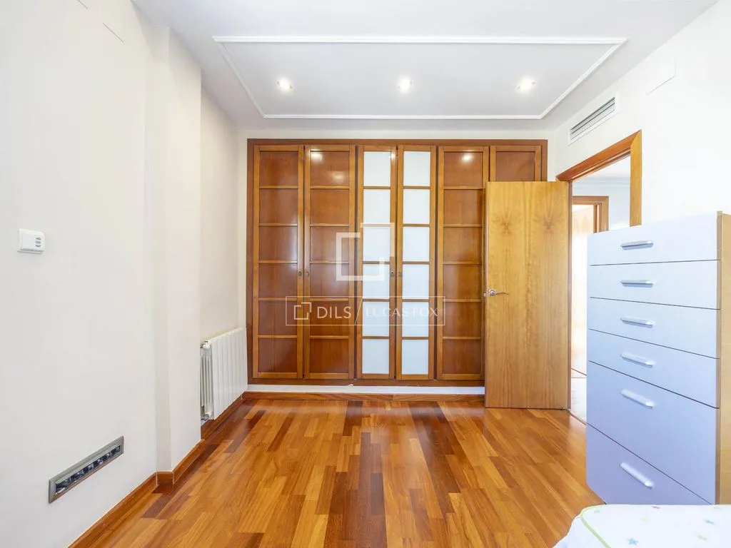 Magamistoad - Luxury House with Pool in San Antonio de Benagéber