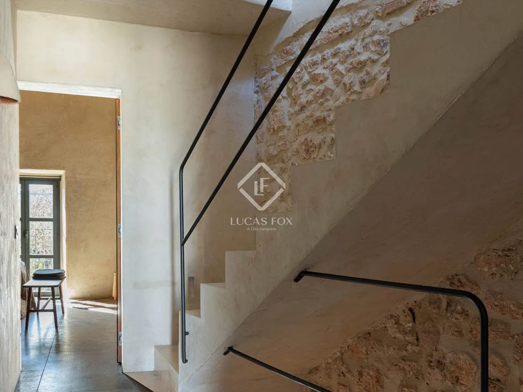 Toad - Renovated Villa with Pool in Es Llombards