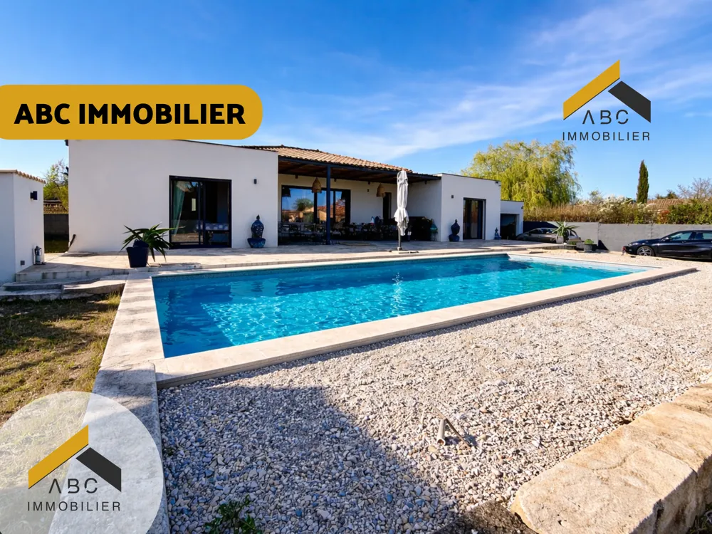 Maison Moderne avec Piscine dans le Vaucluse