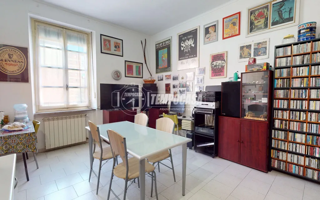 Söögituba - Spacious 2-Bedroom Apartment in Turin