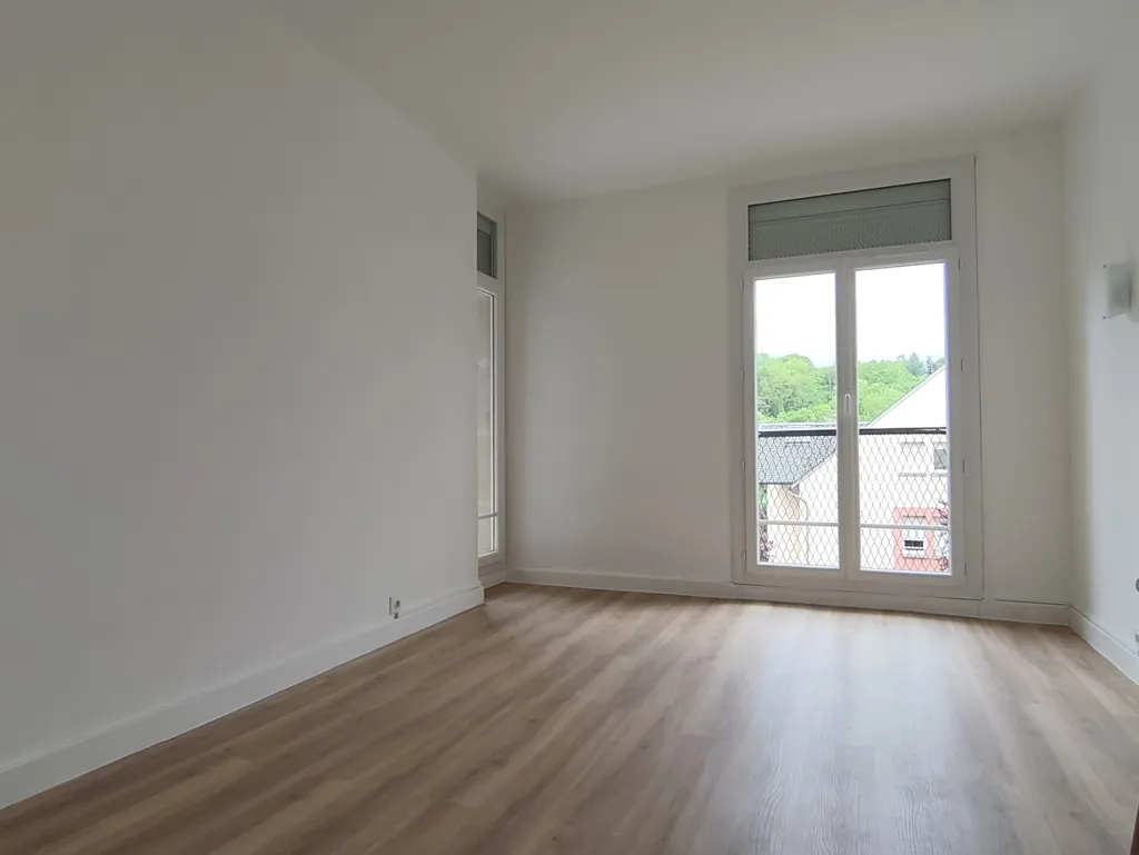 Stanze - City Centre Apartment with Balcony in Beauvais
