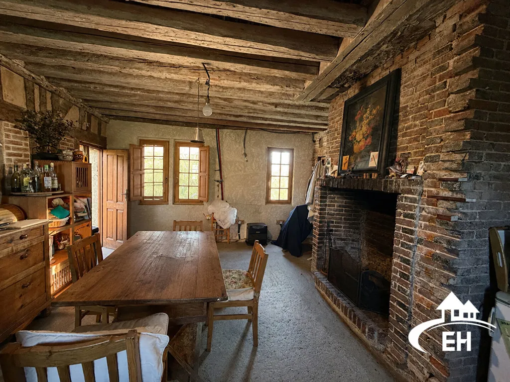 Dining Room - 16th Century Manor with Historical Features near Rugles