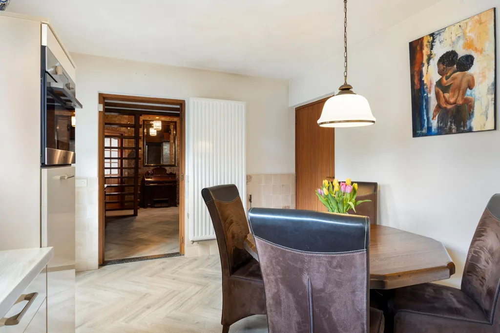 Salle à manger - Characterful Detached House with Garden in Eerde