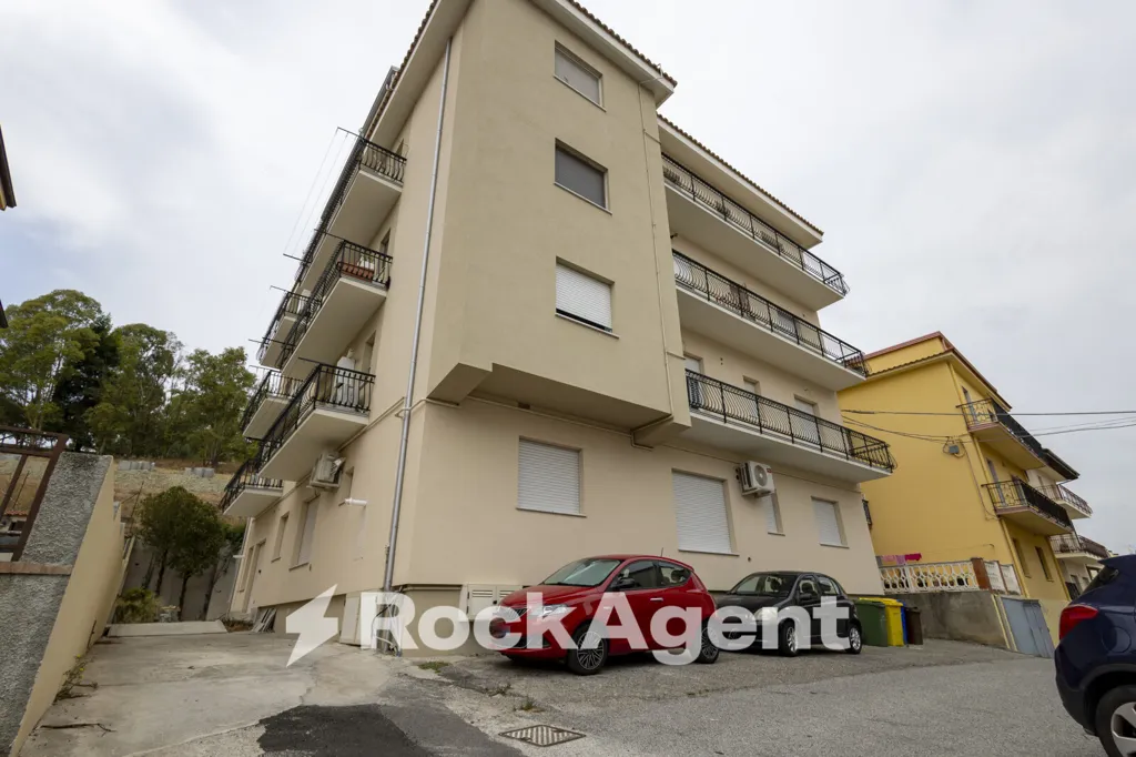 Välivaade - Apartment with Terrace in Catanzaro