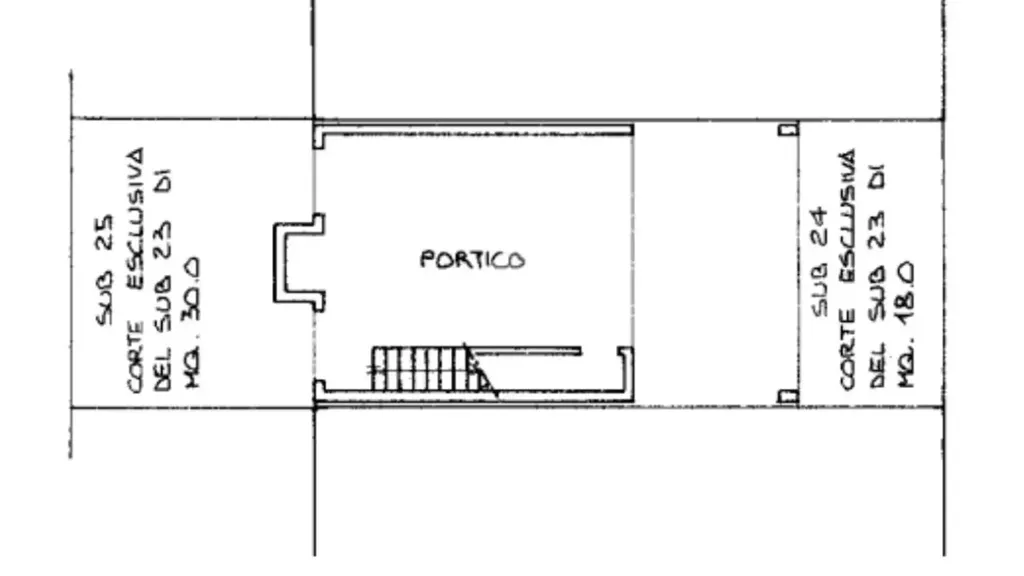 Plan - Three-Level Apartment with Private Garden in Montebelluna