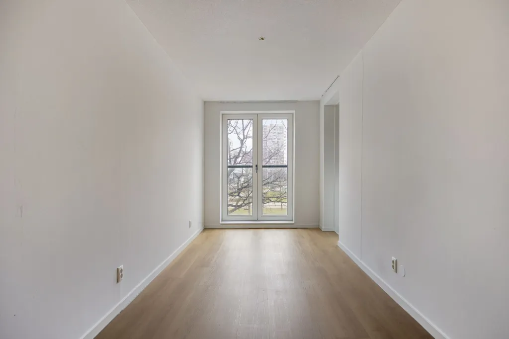 other_room