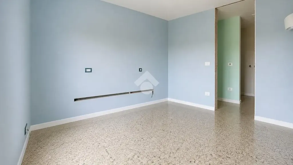 other_room