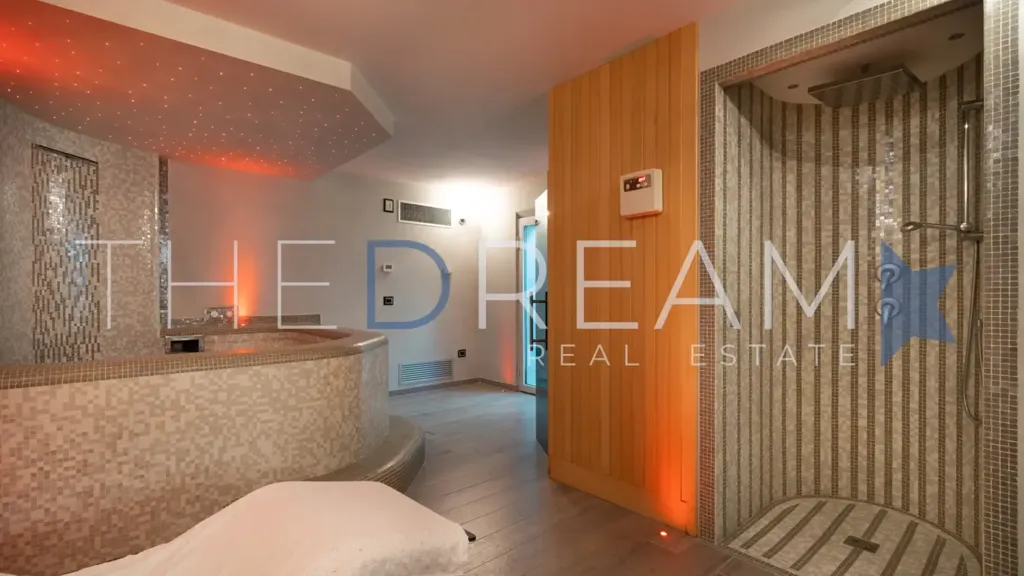 Toad - Spacious Villa in Forte Dei Marmi