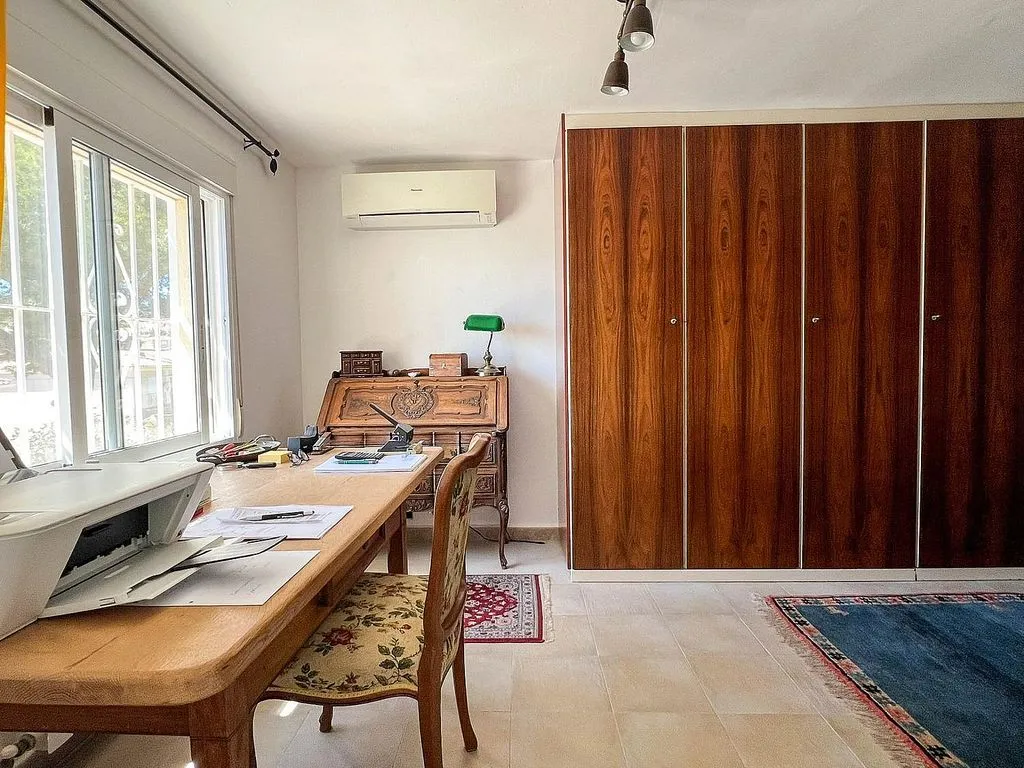 Kabinet - Luxury Detached House with Pool in La Nucia