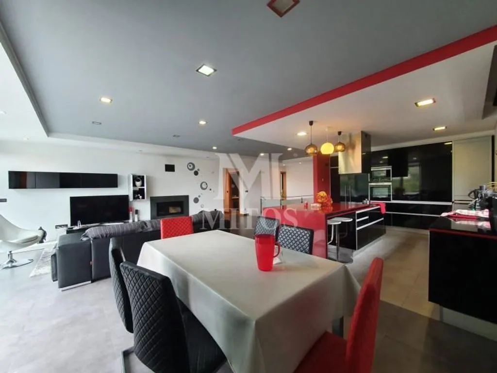 Söögituba - Modern House with Pool in Vila Nova de Cerveira