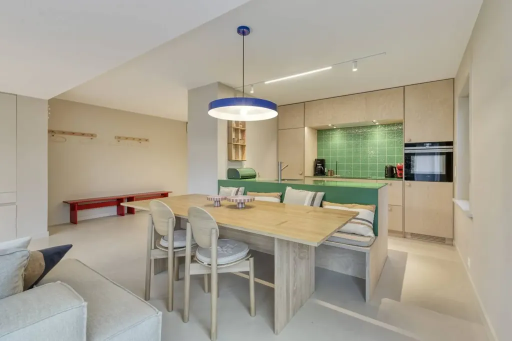 Salle à manger - Villa avec Pratique Rénovée au Centre de Sint-Idesbald