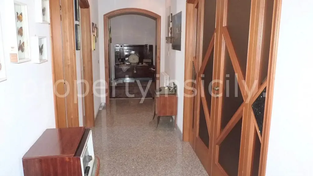 Esik - Terraced House with Panoramic Terrace in Cassibile