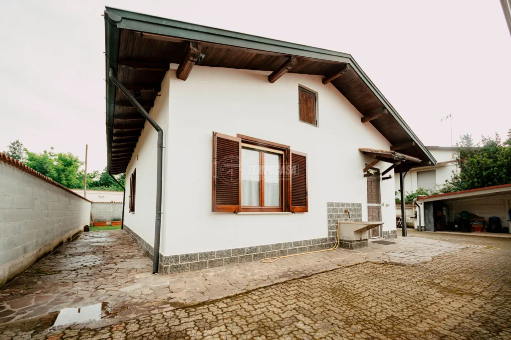 Extérieur - Renovated House with Garden in Vigevano