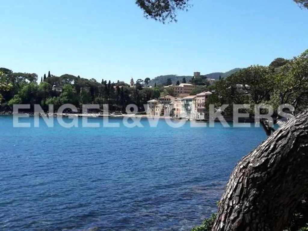 Luxury Flat with Sea View in Rapallo