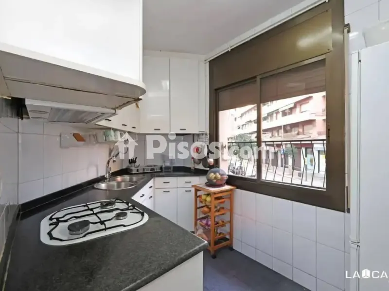 Cuisine - Apartment with Terrace in Esplugues de Llobregat