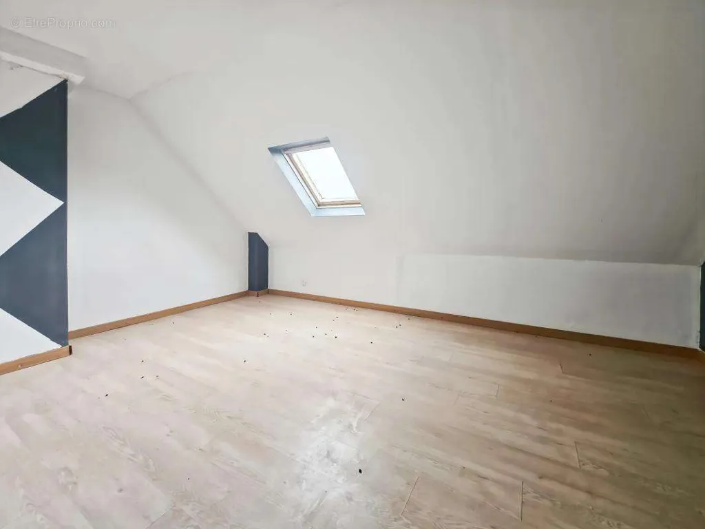 Pièces - Maison Triplex avec Jardin à Clermont-Ferrand