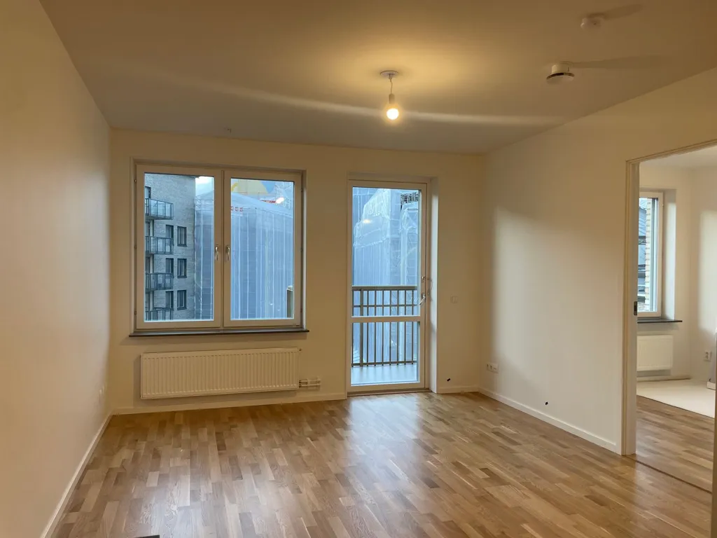 Toad - Efficient Two-Bedroom with Balcony in Nacka