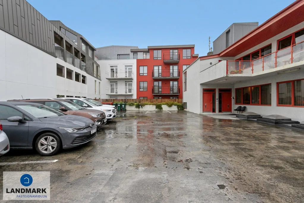 Esterno - Renovated Retro Office Space in Reykjavik